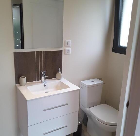 اتاق استاندارد با تراس, Villa Vi Lyon Est Chambres D Hôtes