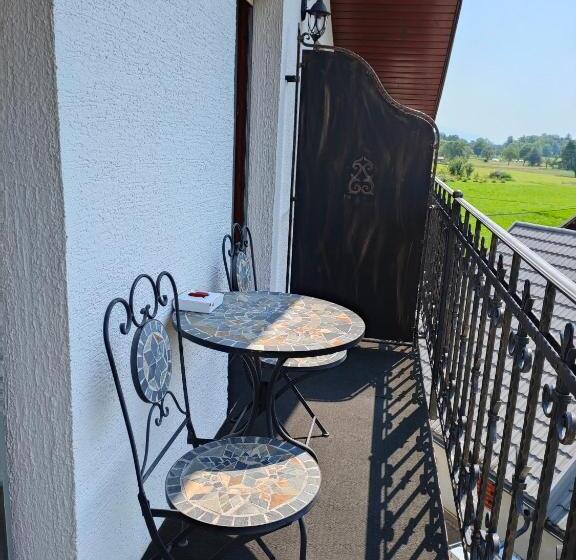 آپارتمان 2 خوابه با بالکن, Apartments & Rooms Aleksandra