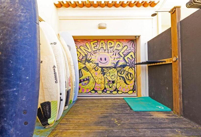 Номер Стандарт, Pineapple Surf House