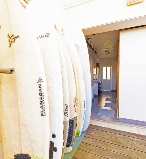 Номер Стандарт, Pineapple Surf House