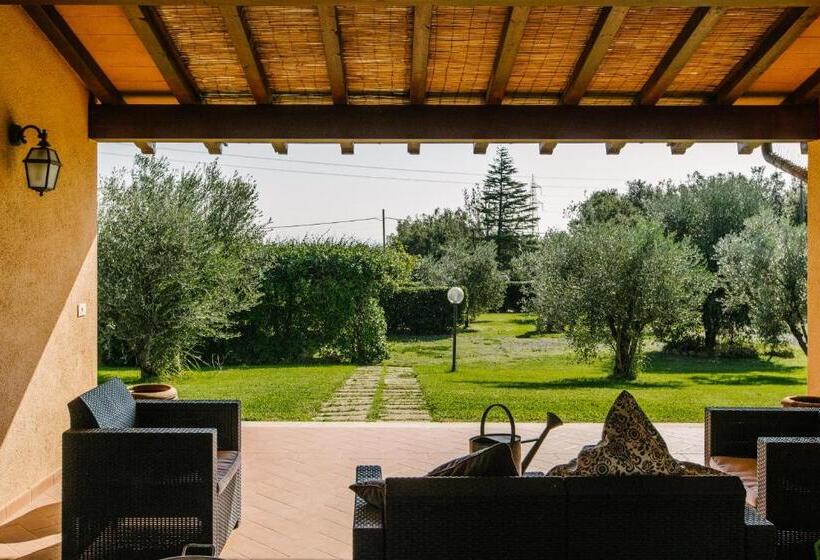 Студио Стандарт Вид на Сад, Agriturismo Casa Andreina