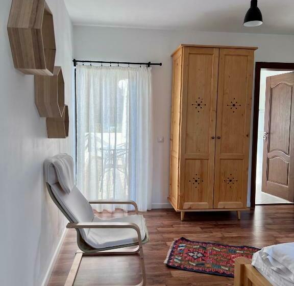 Номер Стандарт с Балконом, Villa Nova