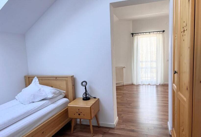 Трехместный Номер Комфорт, Villa Nova