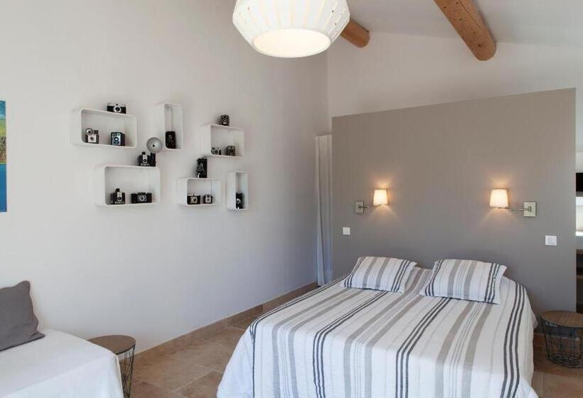 Номер Стандарт Трехместный, Chambre D Hôtes Le Mirail