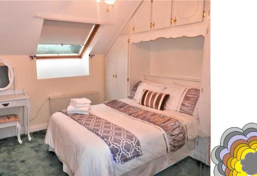 Номер Economy, Leabrook House