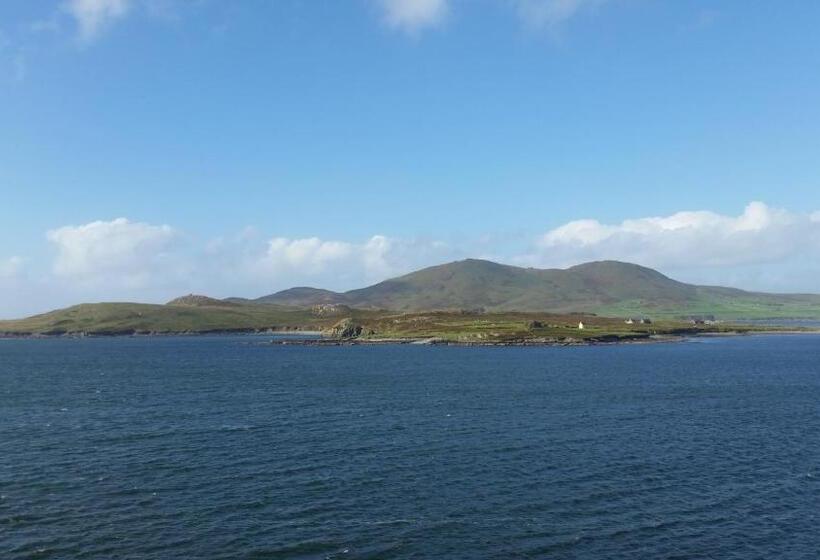 Четырехместный Номер Стандарт Вид на Сад, Horizon View Lodge Bed And Breakfast Glanleam Road Knightstown Valentia Island County Kerry V23 W447