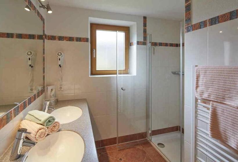 Апартаменты 1 Спальня с Террасой, Das Apartment Rief Daheim Beim Wanderprofi Adults Only