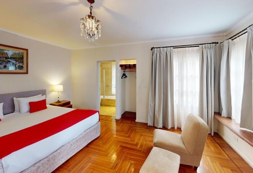 سوییت با چشم‌انداز باغ, Bens L Hôtel Palermo
