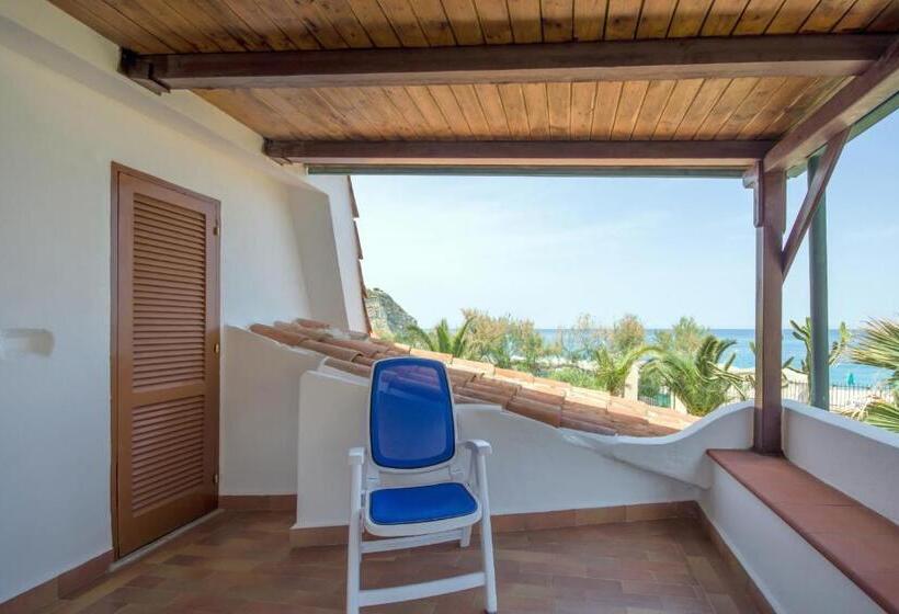 Апартаменты 1 Спальня Вид на Море, Le Roccette Mare Beach Hotel & Restaurant