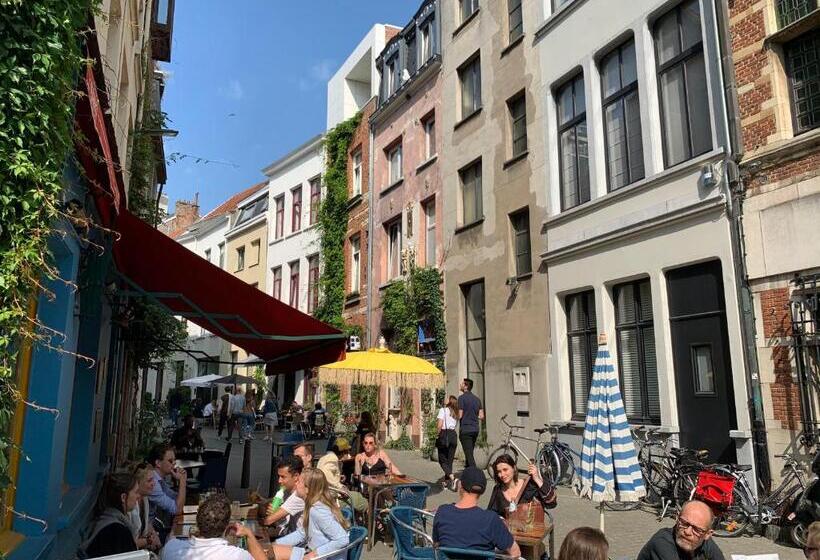 جناح, House Le Prince D Anvers