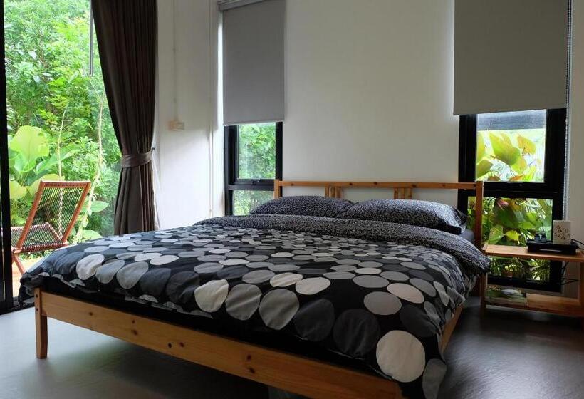 ویلای استاندارد با چشم‌انداز باغ, Rivercreek Estate