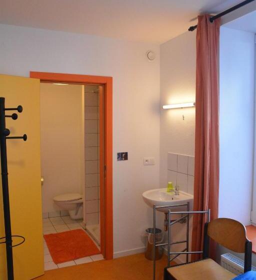 Номер Стандарт Трехместный, Le Fagotin   Youth Hostel