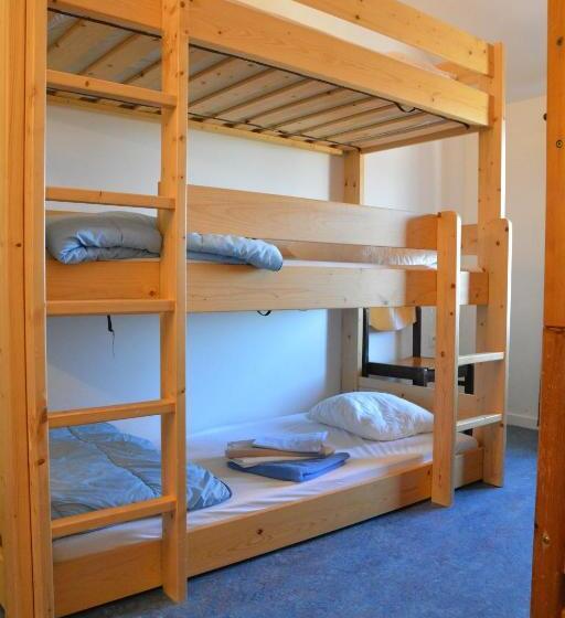 Семейный Номер, Le Fagotin   Youth Hostel