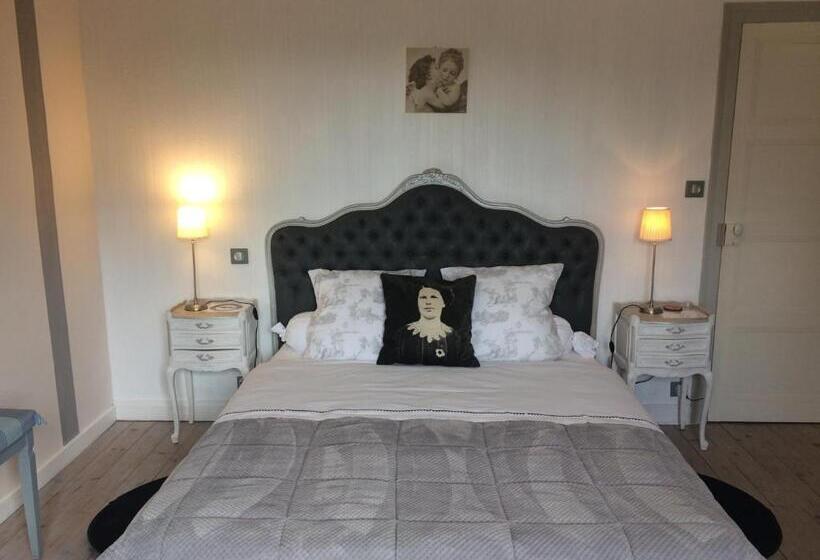 Номер Стандарт, La Passerelle Des Corton B&b