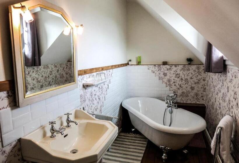 Номер Стандарт, La Passerelle Des Corton B&b