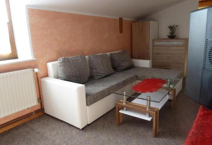 Standard room with outdoor bath, Gästehaus Am Schloßpark