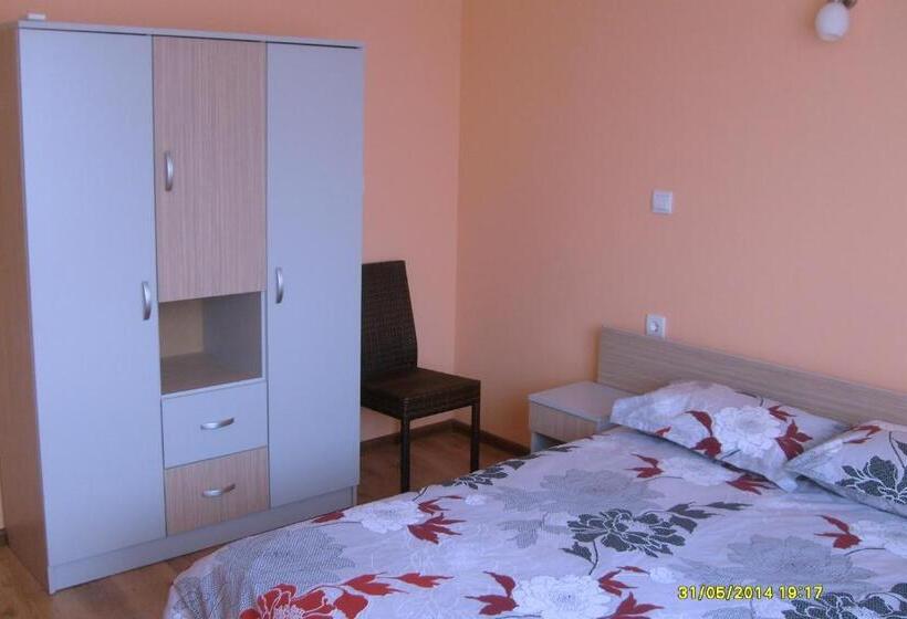침실 1개 테라스 아파트, Guest Rooms Mihaylovi