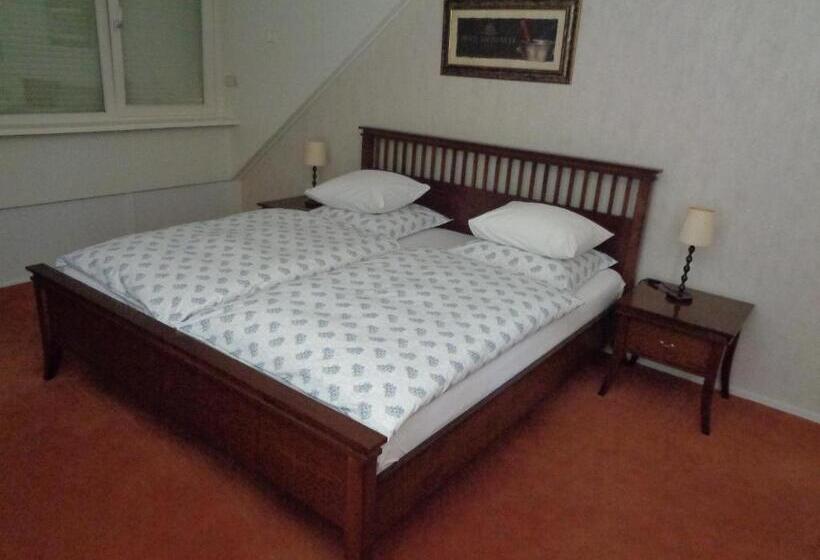 Номер Стандарт, B&b Korendijk