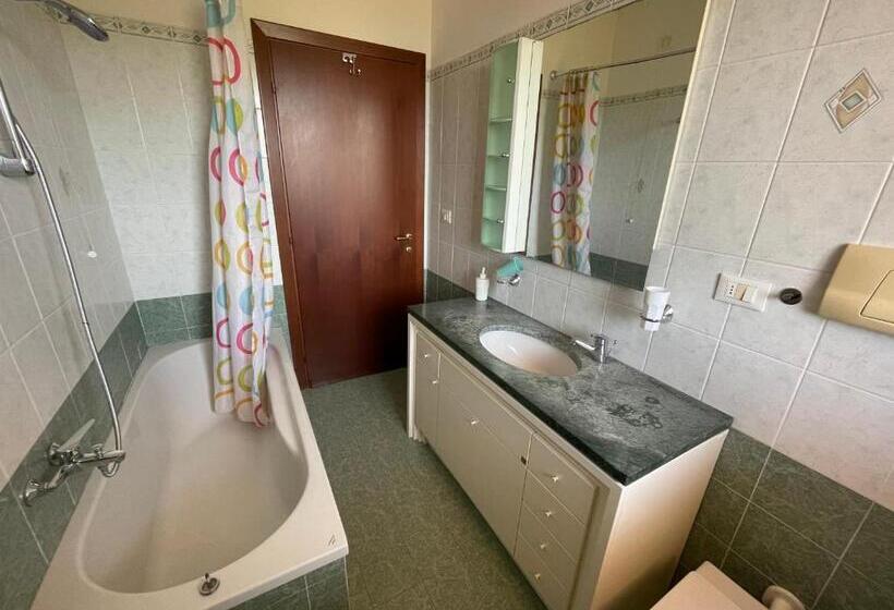 آپارتمان 1 خوابه با بالکن, B&b La Palma