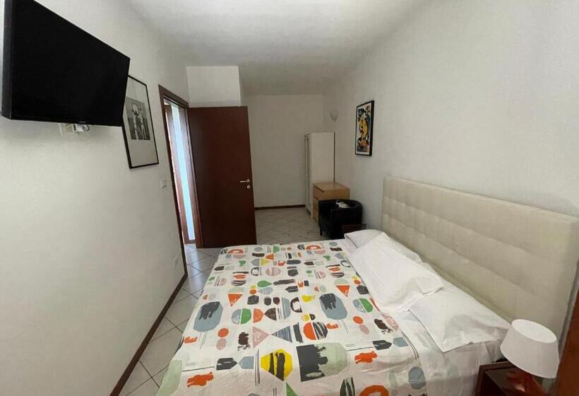 آپارتمان 1 خوابه با بالکن, B&b La Palma