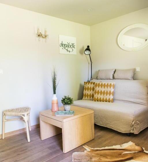 小室, B&b Het Brembos