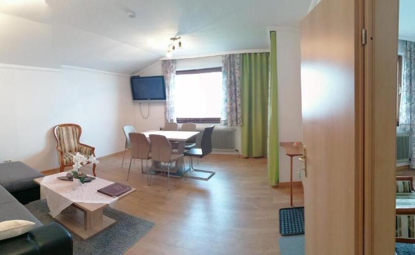 Апартаменты 2 Спальни с Балконом, Landhotel Oberwengerhof