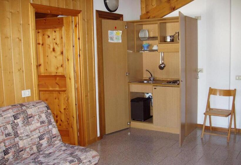 آپارتمان 1 خوابه, Residence Iris Beb