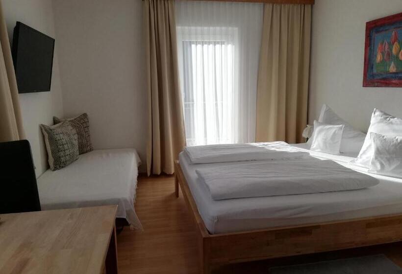 Номер Стандарт с Балконом, Haus Matt