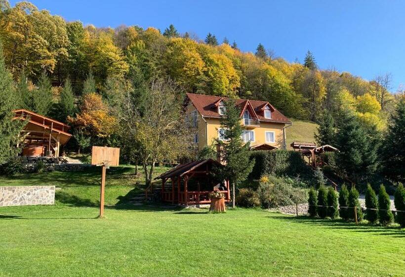 Шале Superior 1 Спальня, Hétvezér Panzió