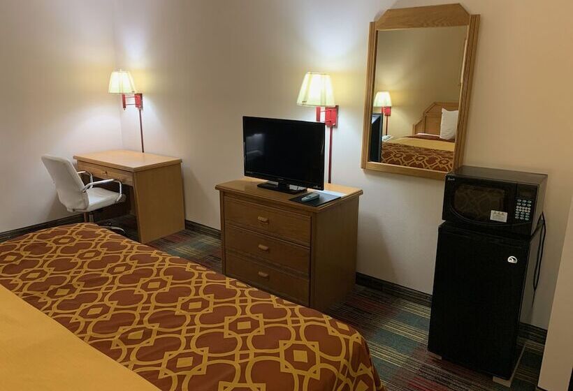Стандартный Номер Кровать Кинг, Budgetinn & Suites