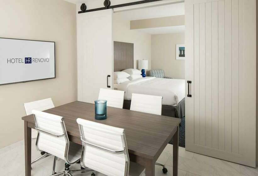 Люкс, Renovo Des Moines Urbandale,tapestry Collection Hilton