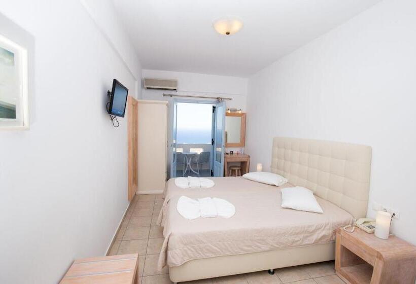 스탠다드 스튜디오, Erato Apartments