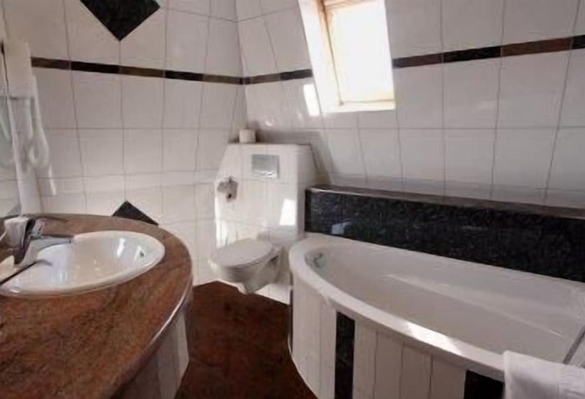 اتاق استاندارد چهار تخته, Aparthotel Astro   Nichtraucher