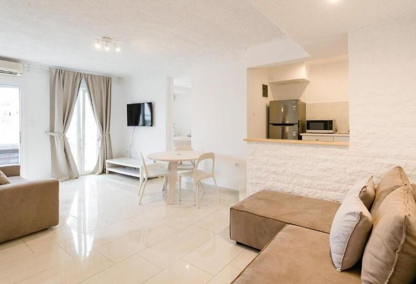 带2个卧室的套房, Paliomylos Spa
