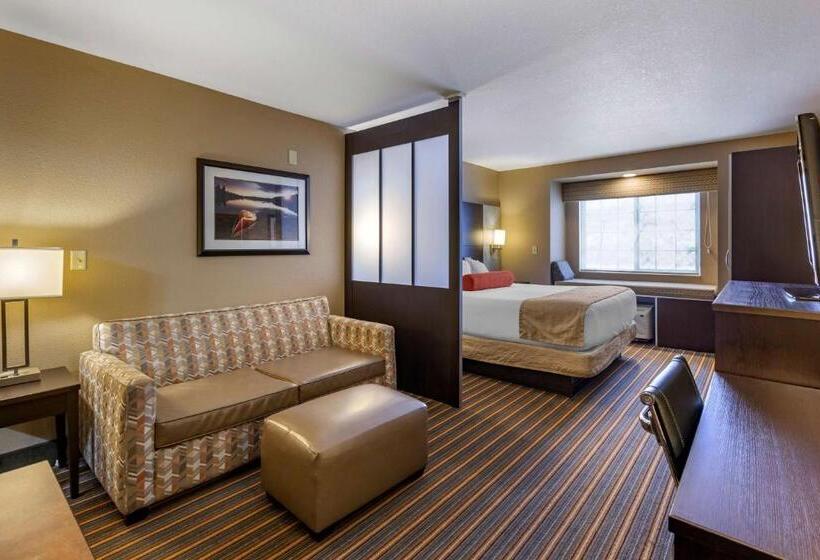 주니어 스위트, Best Western Plus Woodstock Inn & Suites