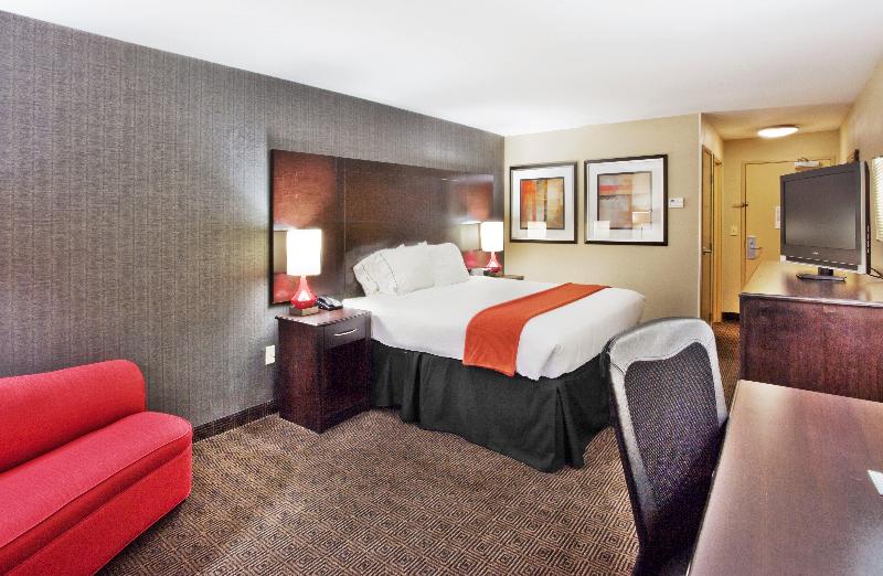 Номер Стандарт, Holiday Inn Express Hotel & Suites Atlanta Cumming, An Ihg