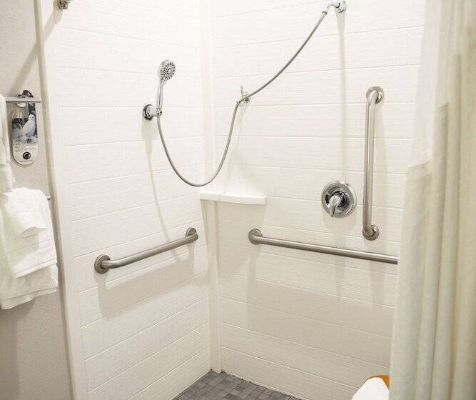 Люкс, Holiday Inn Express Hotel & Suites Sedalia, An Ihg