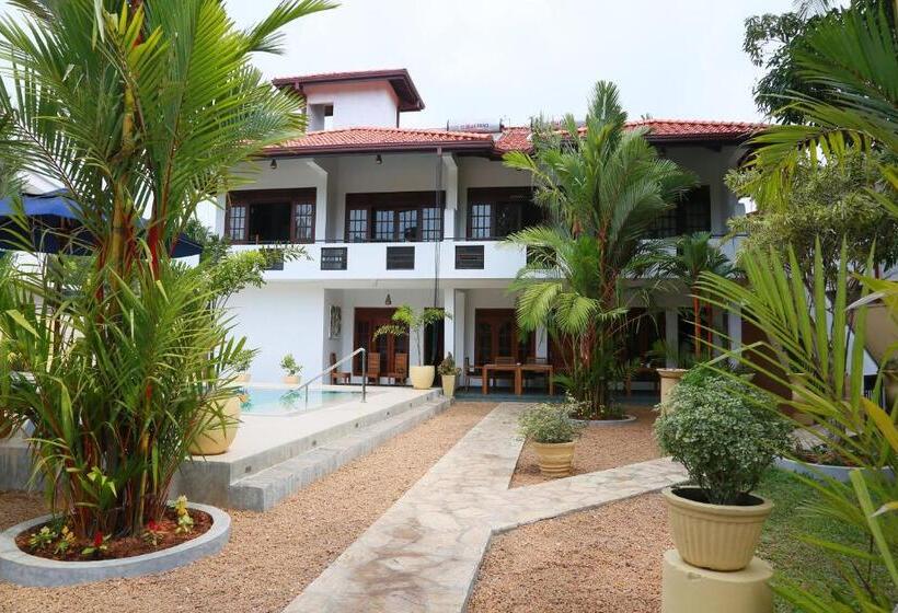 Номер Deluxe, Sky And Sand Guesthouse