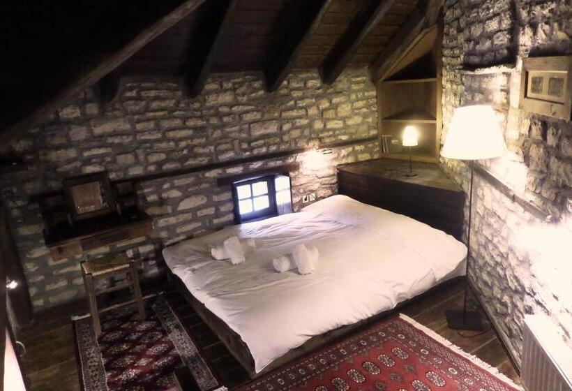 3-Bett-Standardzimmer, Arhontiko Aristis