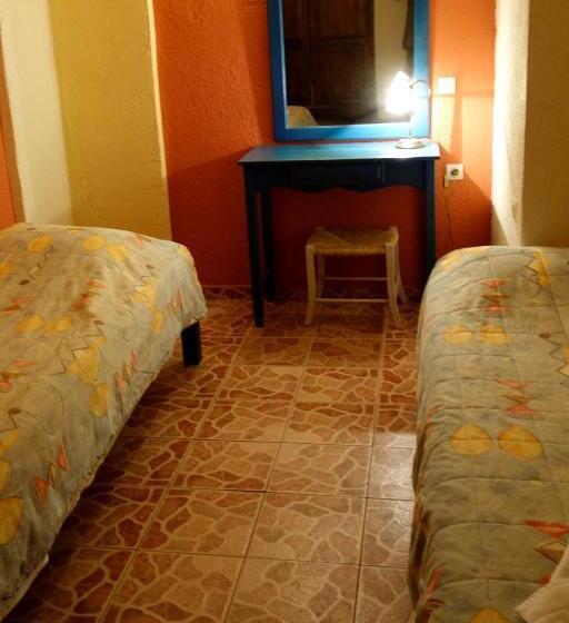 Апартаменты 2 Спальни, Cretan Village