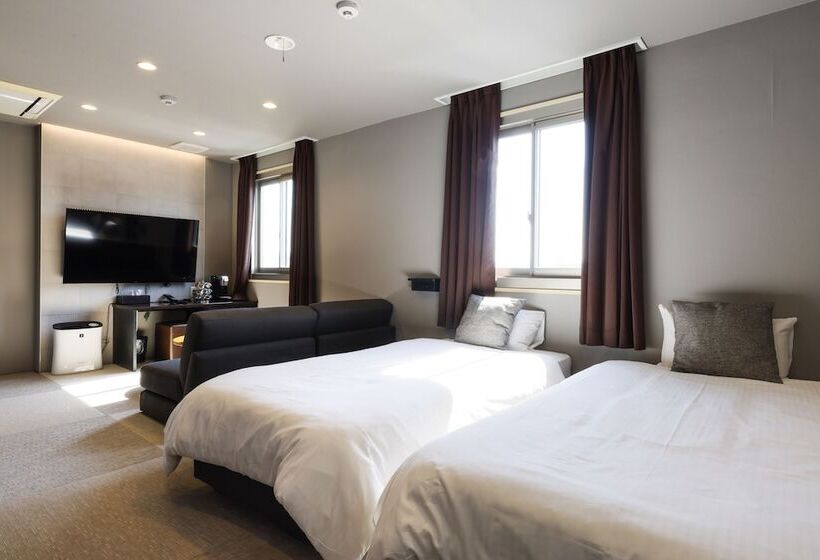 Семейный Номер, Kansai Airport Spa Hotel Garden Palace