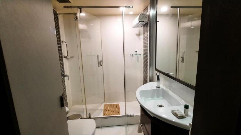 Номер Deluxe, Lemon Tree Hotel, Centre Point, Jamshedpur