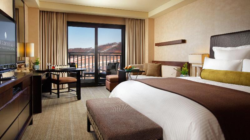 스탠다드 룸 킹사이즈 침대, Intercontinental Alpensia Pyeongchang Resort, An Ihg