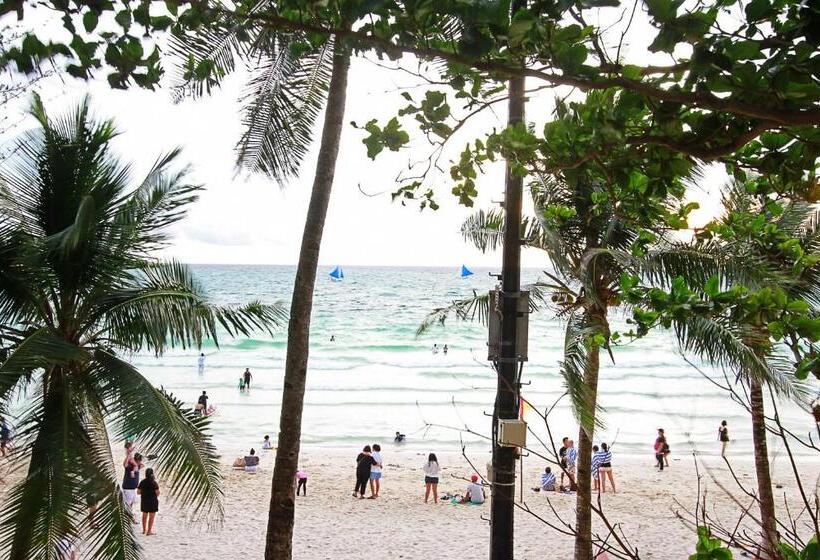 غرفة سوبيريور مطلّة علي البحر, Nigi Nigi Too Beach Resort
