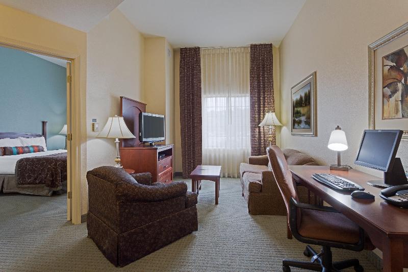キングサイズベッドのスイートルーム, Staybridge Suites Tallahassee I 10 East, An Ihg