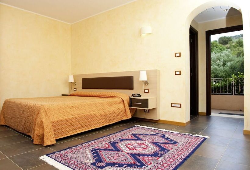 اتاق استاندارد, Bv Borgo Del Principe
