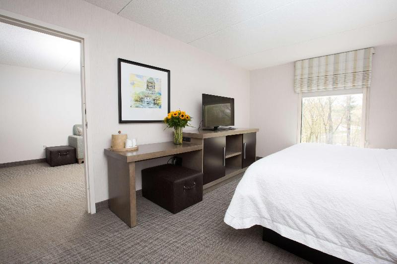 Люкс Кровать Кинг, Hampton Inn Raynhamtaunton