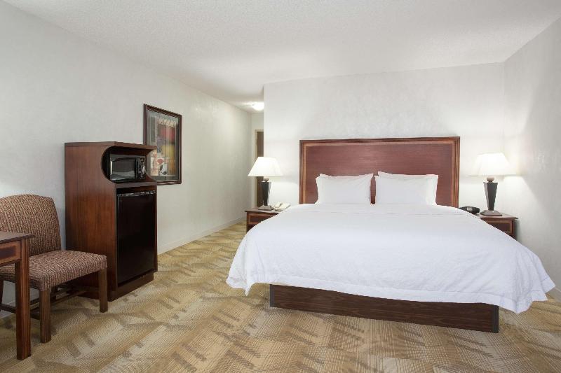 Стандартный Номер Кровать Кинг, Hampton Inn Siloam Springs