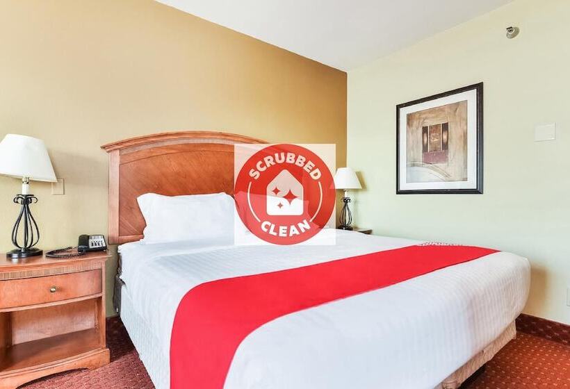 Люкс, Oyo Townhouse Oklahoma City Airport
