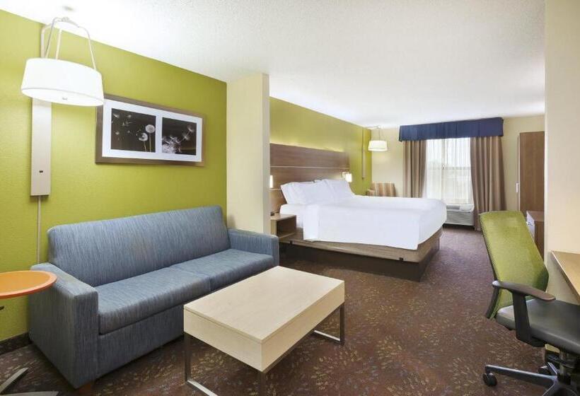 Люкс Кровать Кинг, Holiday Inn Express Hotel & Suites Circleville, An Ihg